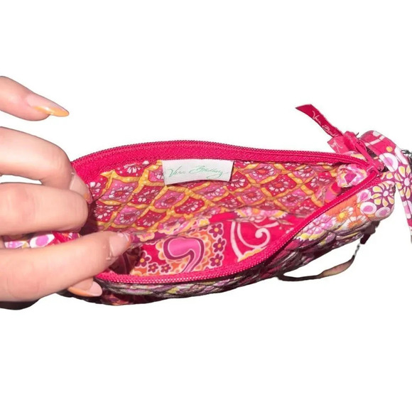Retired Vera Bradley Rasberry Fizz Crossbody‎ - Picture 5 of 5